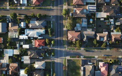 Home Owners Keep Paying the Higher Repayments Even as Rates Fall